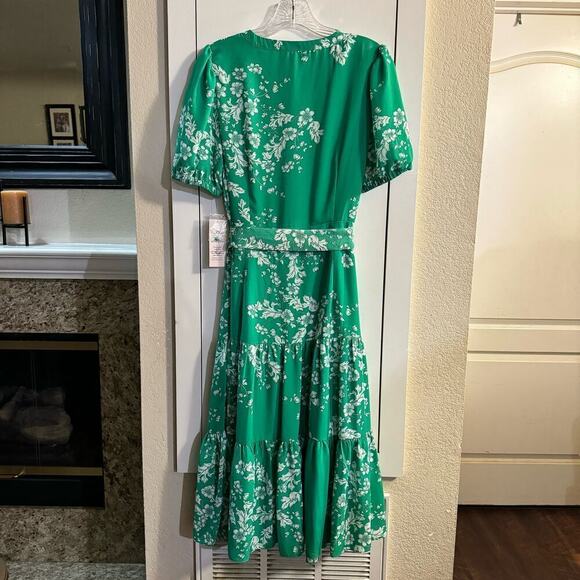 NWT Nanette Lepore V-Neck Short Sleeve Tie Waist Floral A-Line Crepe Dress 10 - Picture 6 of 12